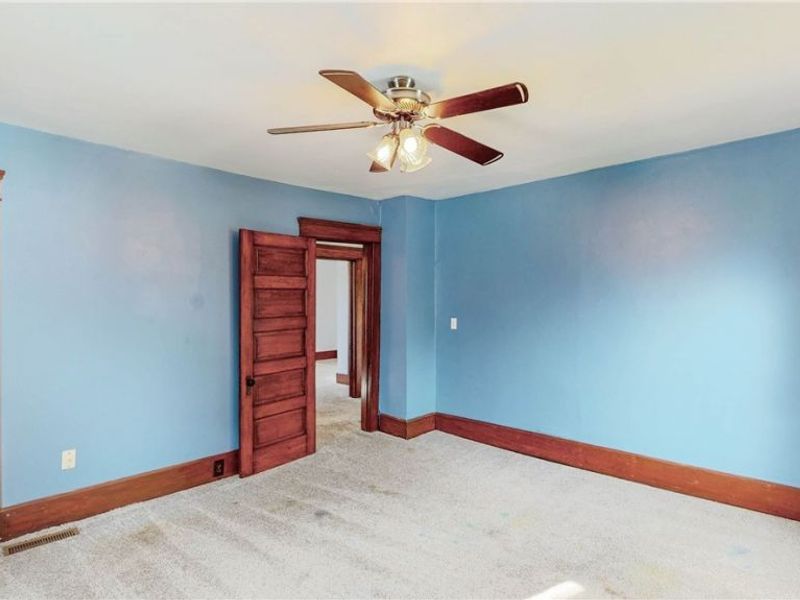 521 W Market Street, Orrville, OH 44667 Photo 18