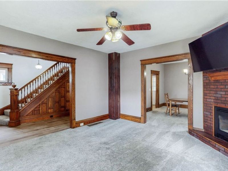 521 W Market Street, Orrville, OH 44667 Photo 5