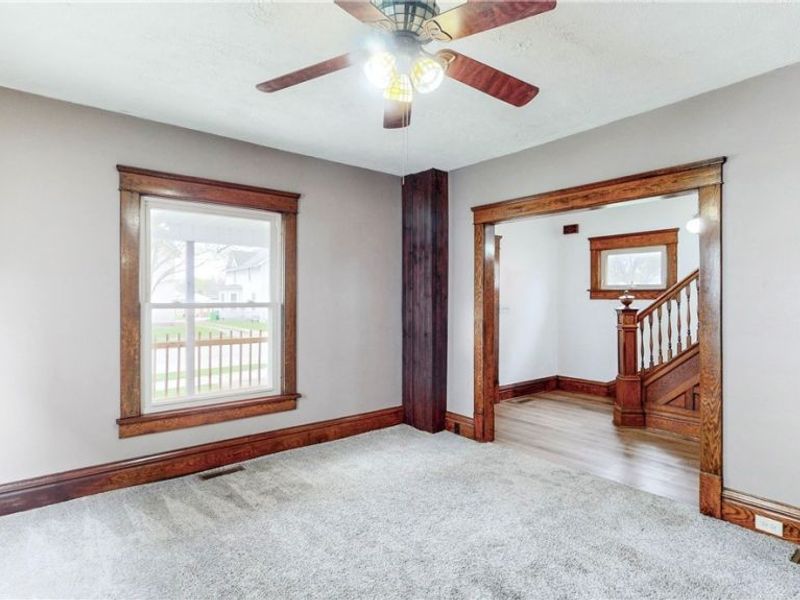 521 W Market Street, Orrville, OH 44667 Photo 6