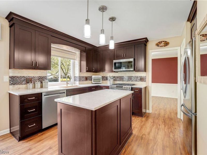 10287 Laura Lane, Twinsburg, OH 44087 Photo 11