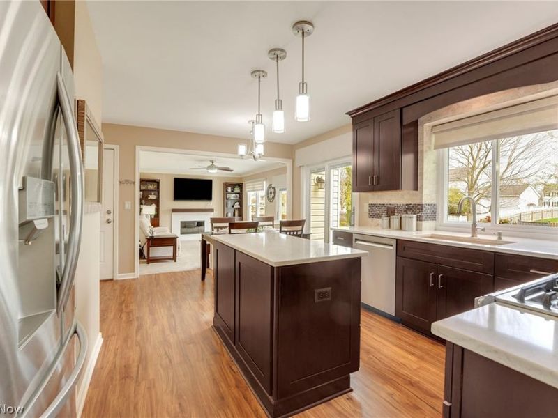 10287 Laura Lane, Twinsburg, OH 44087 Photo 12