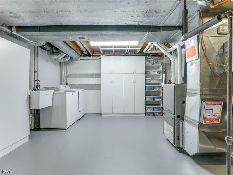 10287 Laura Lane, Twinsburg, OH 44087 Photo 32