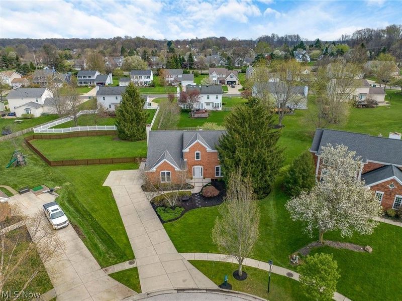 10287 Laura Lane, Twinsburg, OH 44087 Photo 41