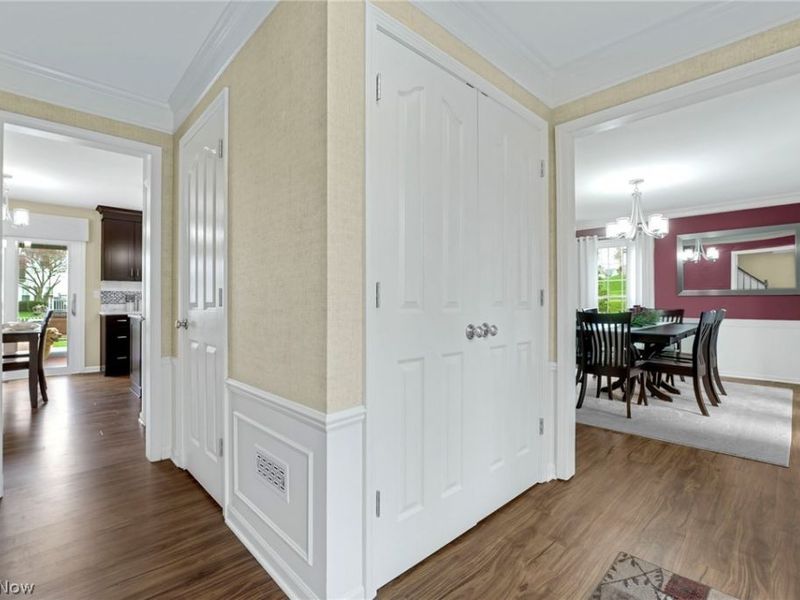 10287 Laura Lane, Twinsburg, OH 44087 Photo 6