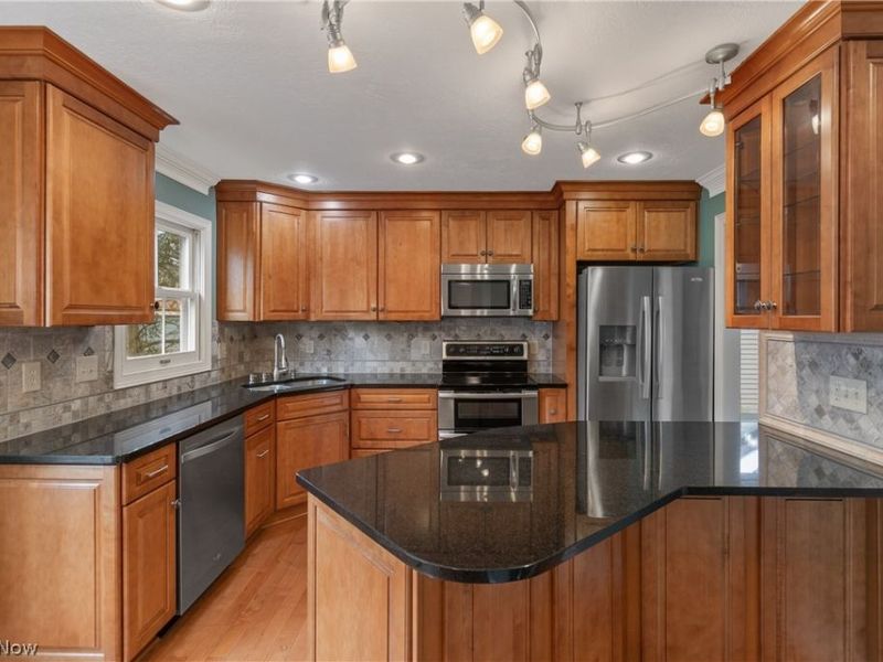 41 Hudson Common Drive, Hudson, OH 44236 Photo 10