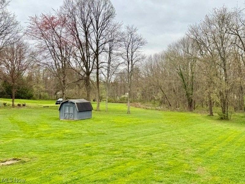 6277 Shepler Church Avenue SW, Navarre, OH 44662 Photo 2