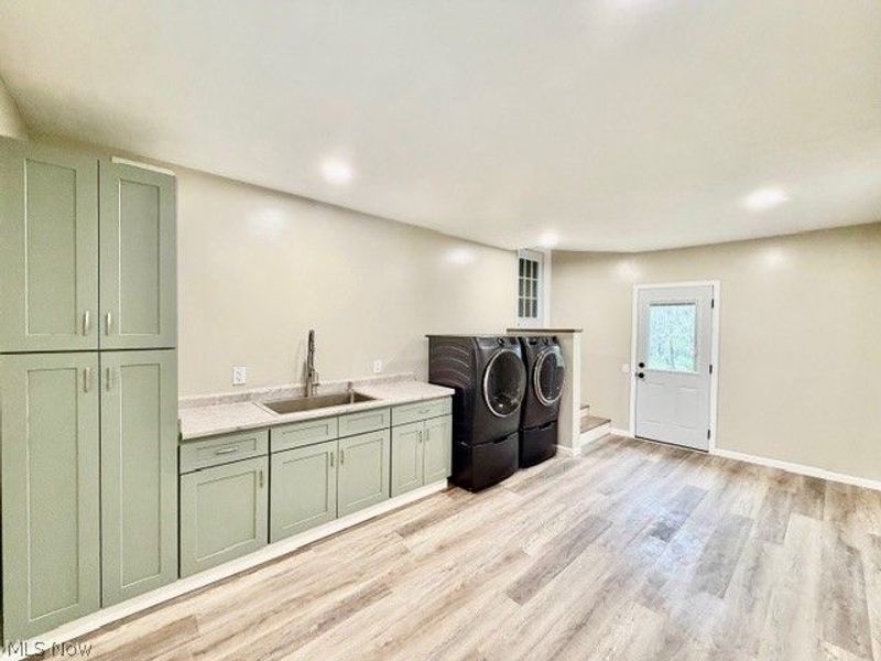 6277 Shepler Church Avenue SW, Navarre, OH 44662 Photo 5