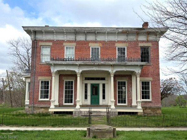 1 E Front Street, Milan, OH 44846
