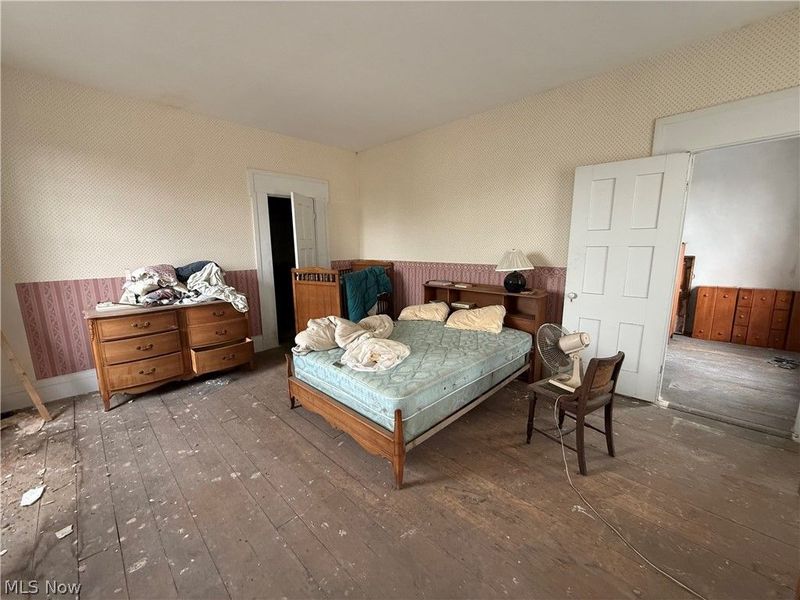 1 E Front Street, Milan, OH 44846 Photo 13