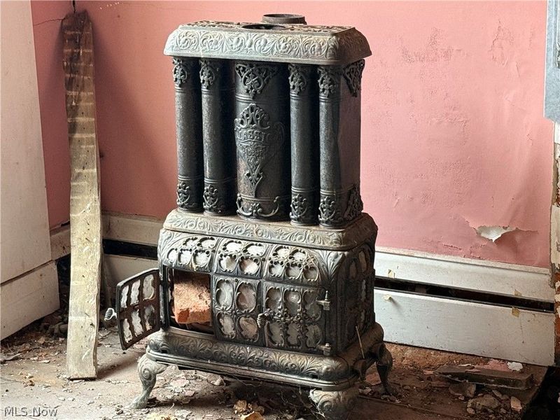 1 E Front Street, Milan, OH 44846 Photo 14