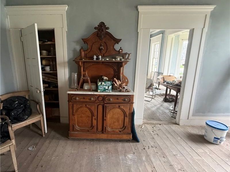 1 E Front Street, Milan, OH 44846 Photo 16