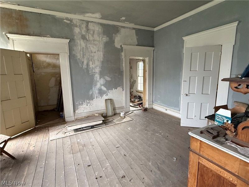 1 E Front Street, Milan, OH 44846 Photo 5