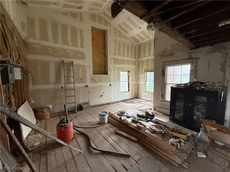 1 E Front Street, Milan, OH 44846 Photo 6