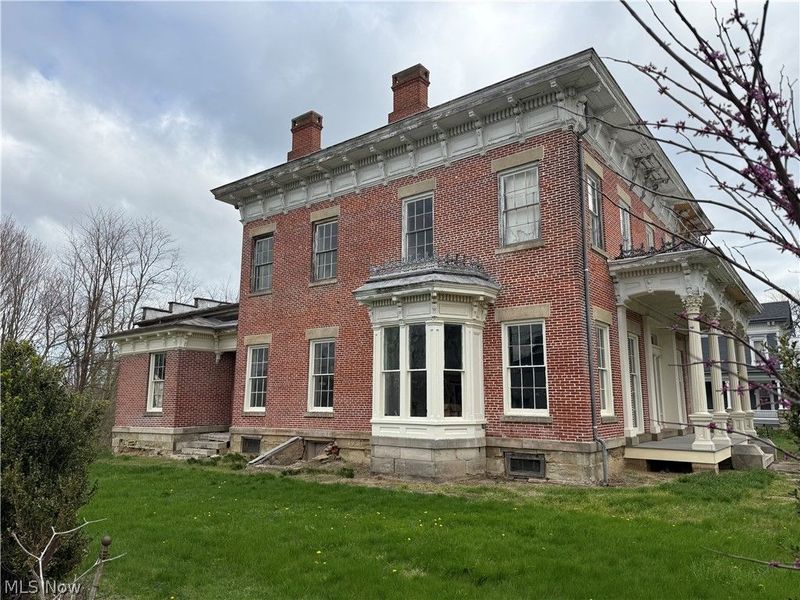 1 E Front Street, Milan, OH 44846 Photo 9