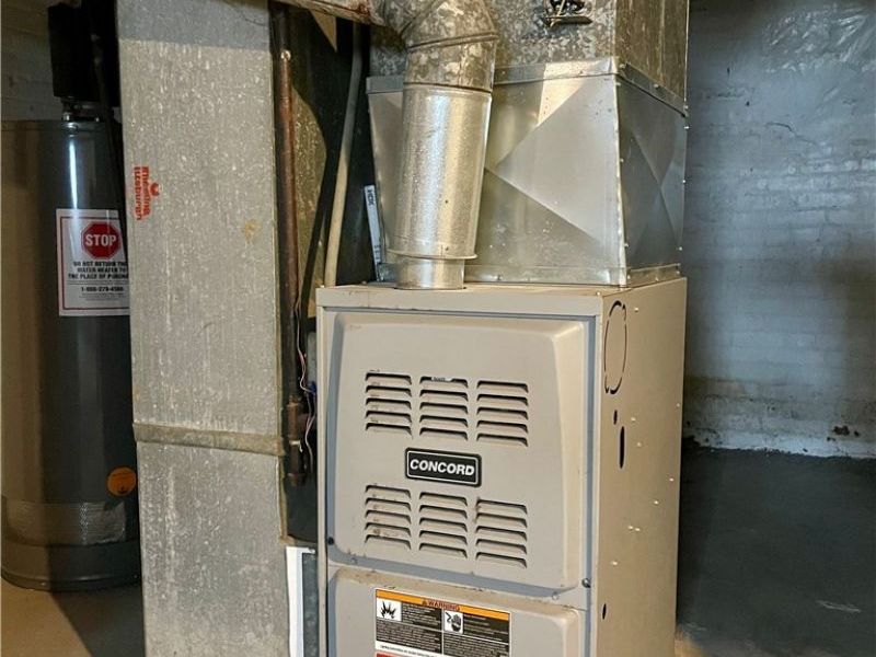 9229 Rosalind Avenue, Cleveland, OH 44106 Photo 16