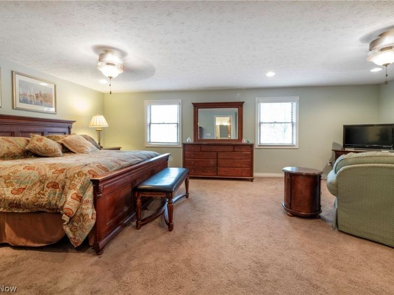 18211 Winchester Court, Strongsville, OH 44136 Photo 14