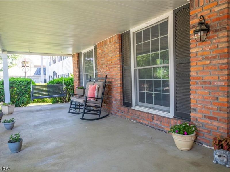 18211 Winchester Court, Strongsville, OH 44136 Photo 3