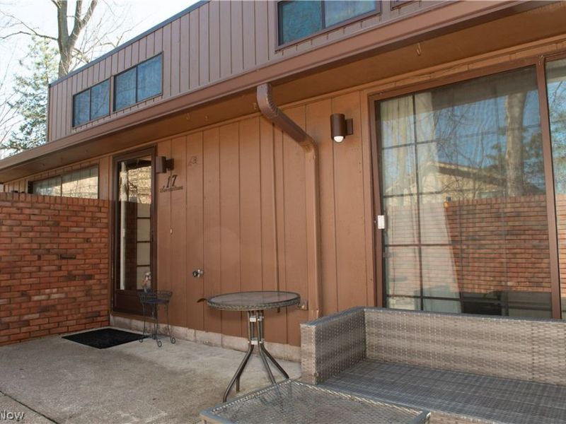 33803 Electric Boulevard, Unit C17, Avon Lake, OH 44012 Photo 1