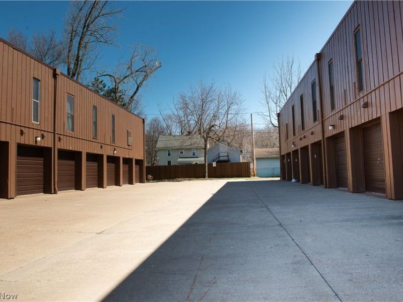 33803 Electric Boulevard, Unit C17, Avon Lake, OH 44012 Photo 23