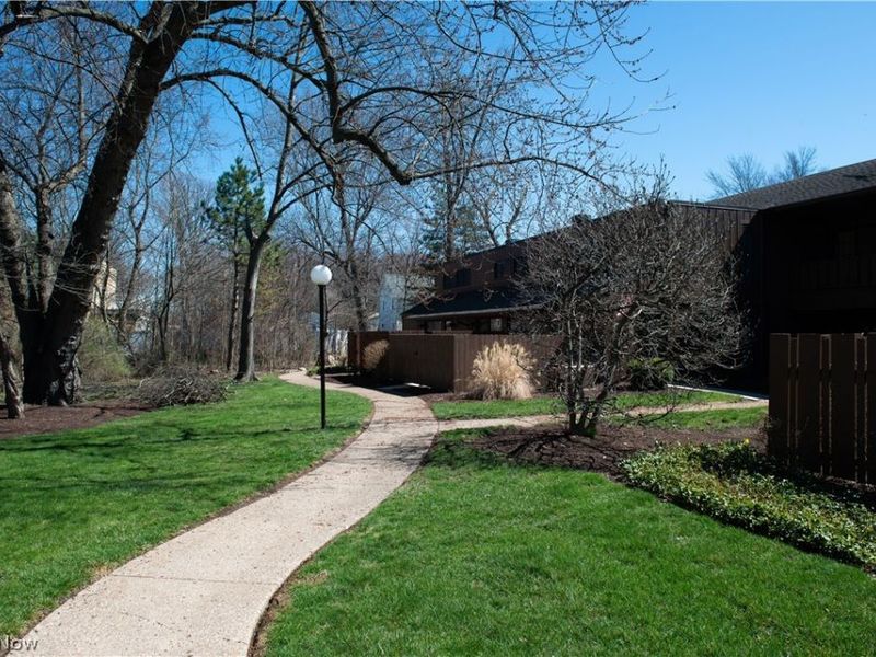 33803 Electric Boulevard, Unit C17, Avon Lake, OH 44012 Photo 24