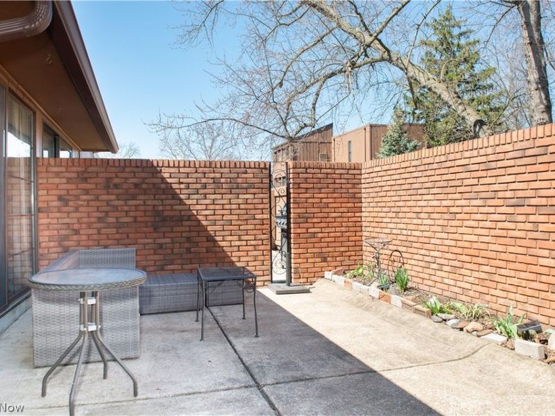 33803 Electric Boulevard, Unit C17, Avon Lake, OH 44012 Photo 3