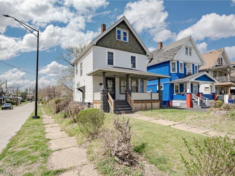 1484 E 135th Street, East Cleveland, OH 44112 Photo 2