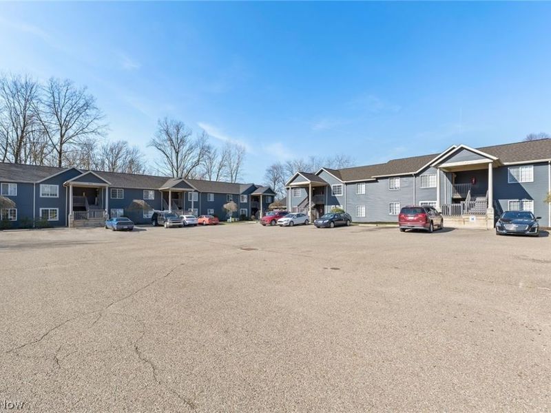 1894-1898 Springfield Lake Boulevard, Akron, OH 44312 Photo 3