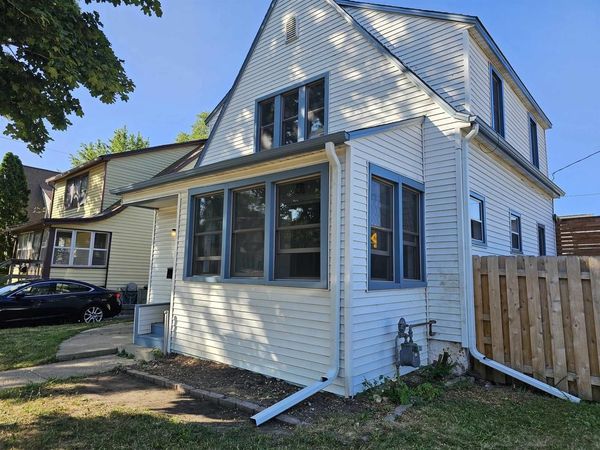 222 3rd Street, Madison, WI 53704