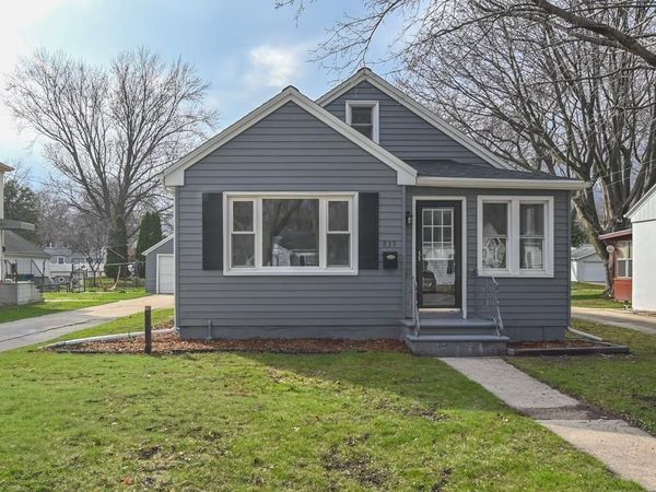 835 NEVILLE AVENUE, Green Bay, WI 54303