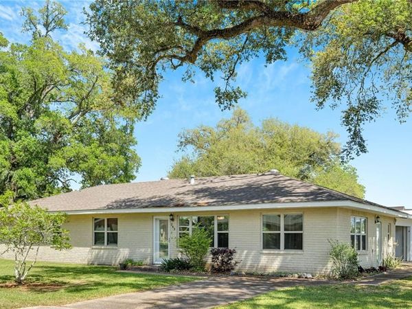 243 RIVER OAKS Drive, Luling, LA 70070