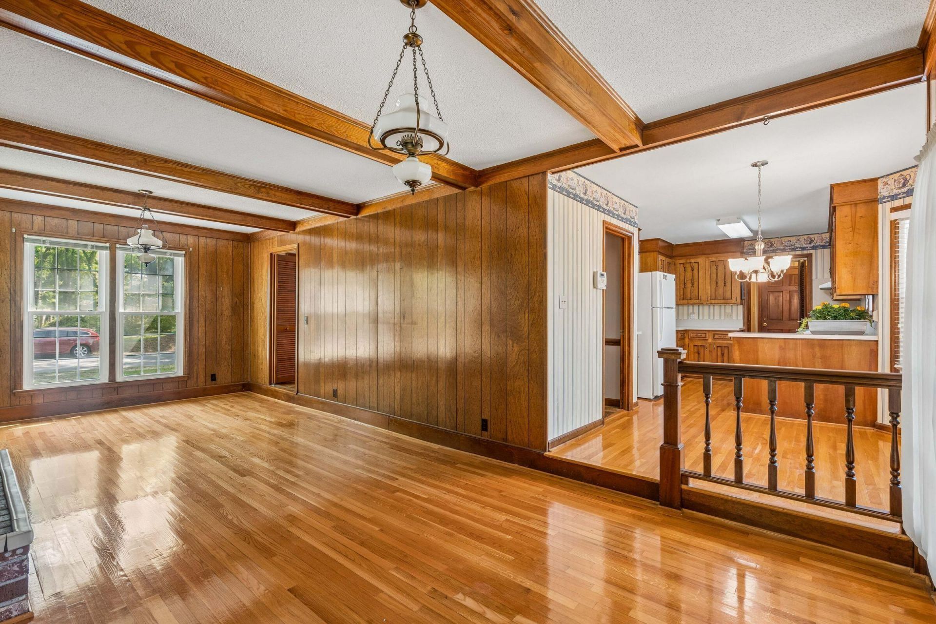 904 Stillwater Drive Photo 19