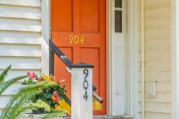 904 Stillwater Drive photo 4