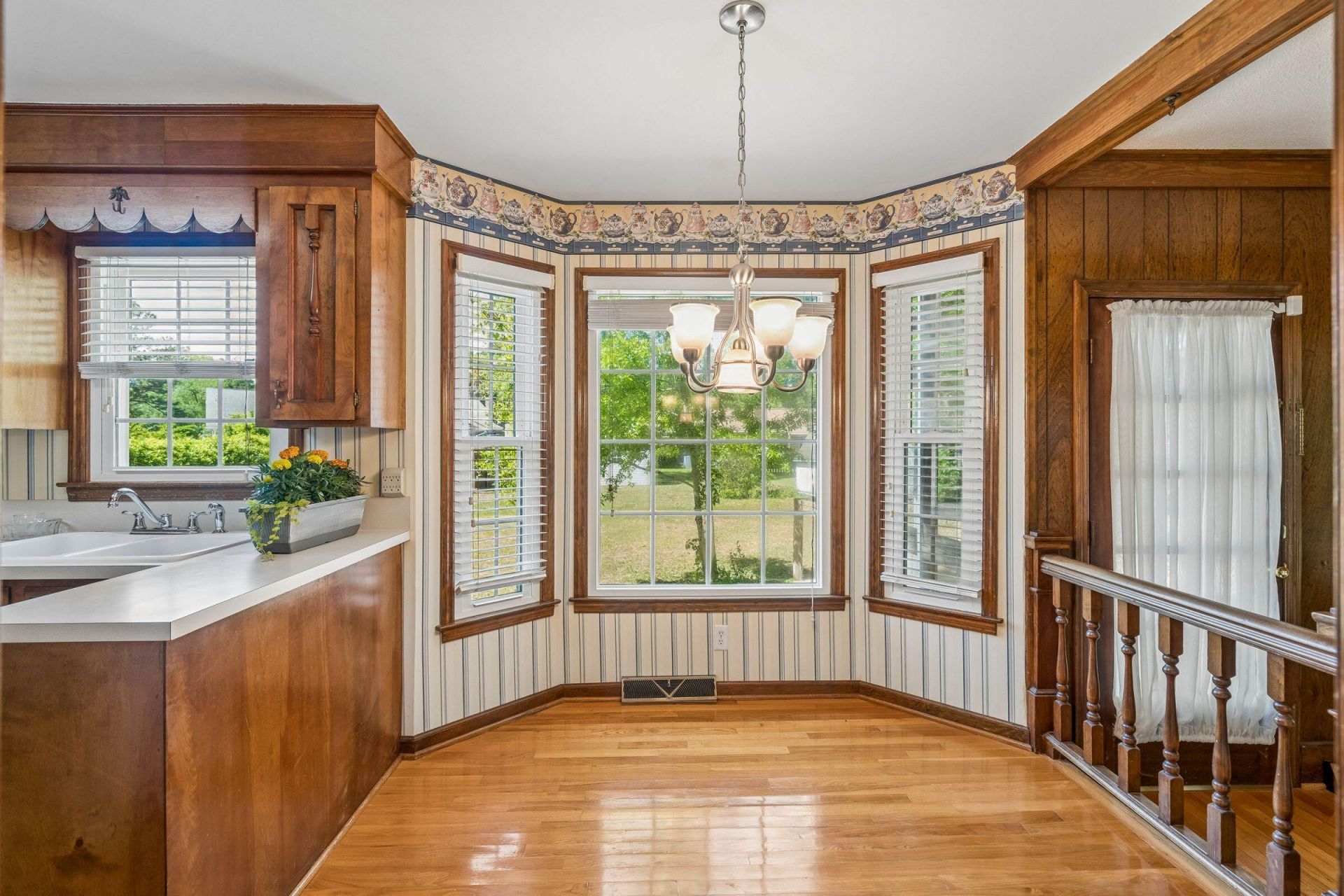 904 Stillwater Drive Photo 20