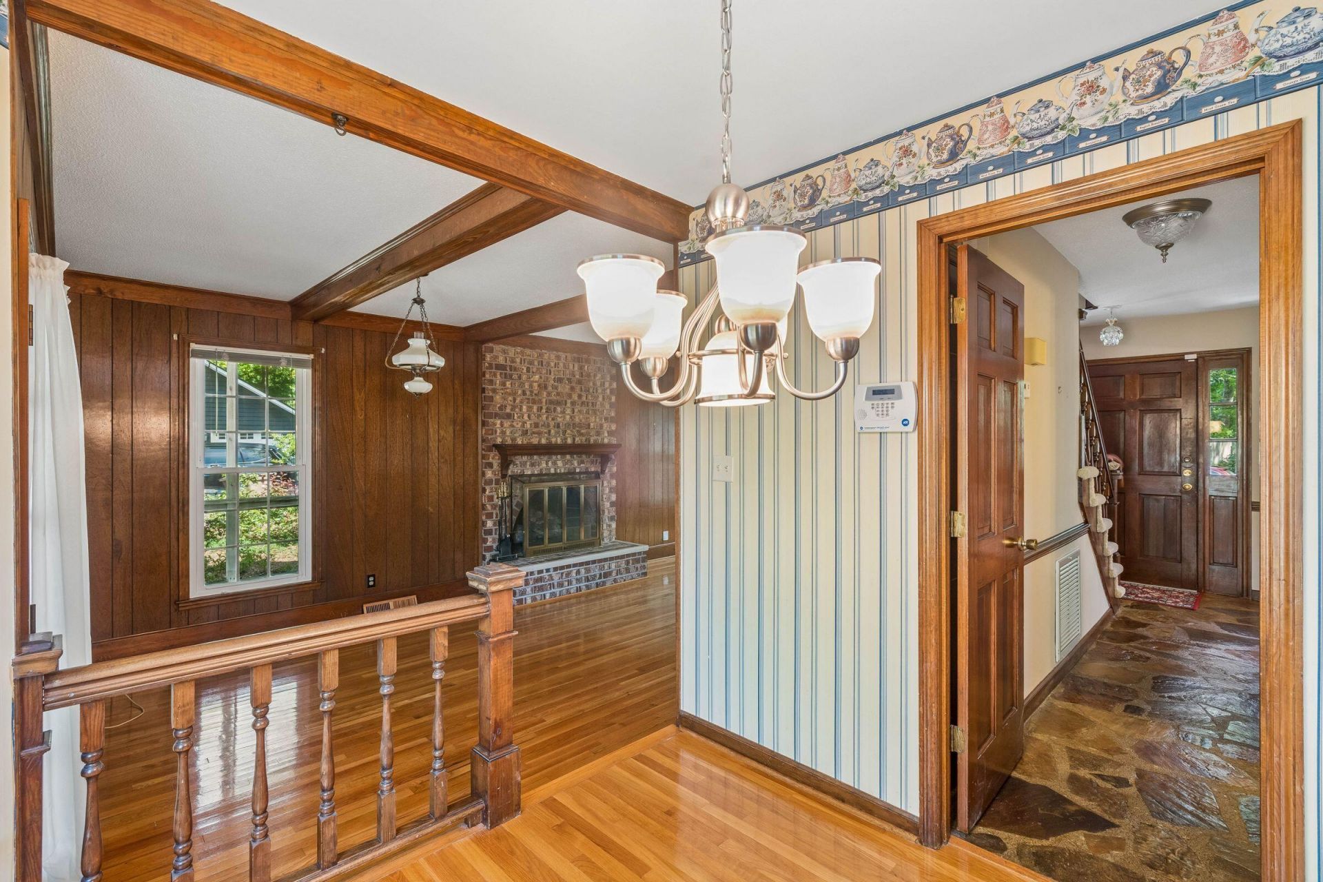 904 Stillwater Drive Photo 24