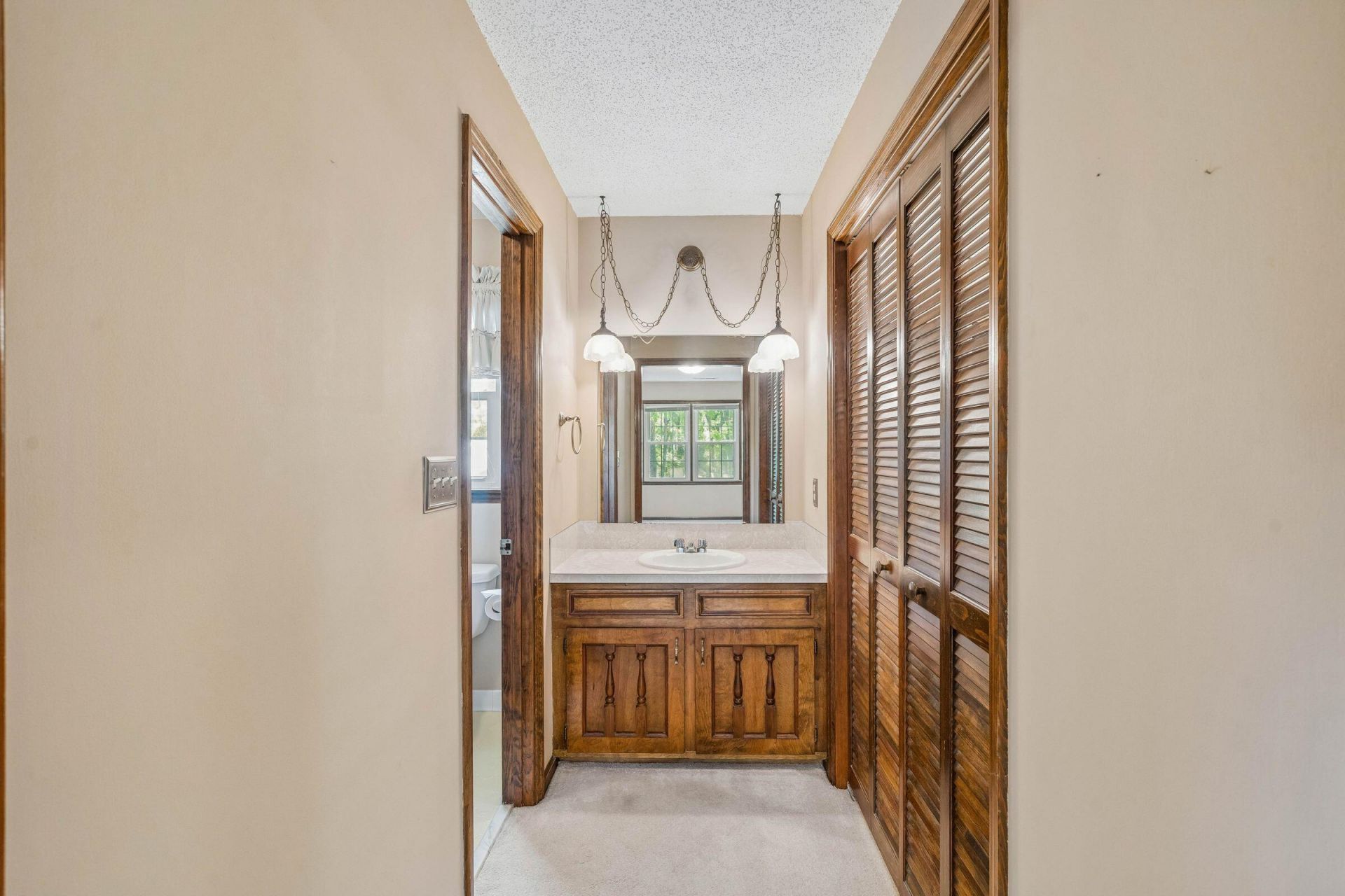 904 Stillwater Drive Photo 41