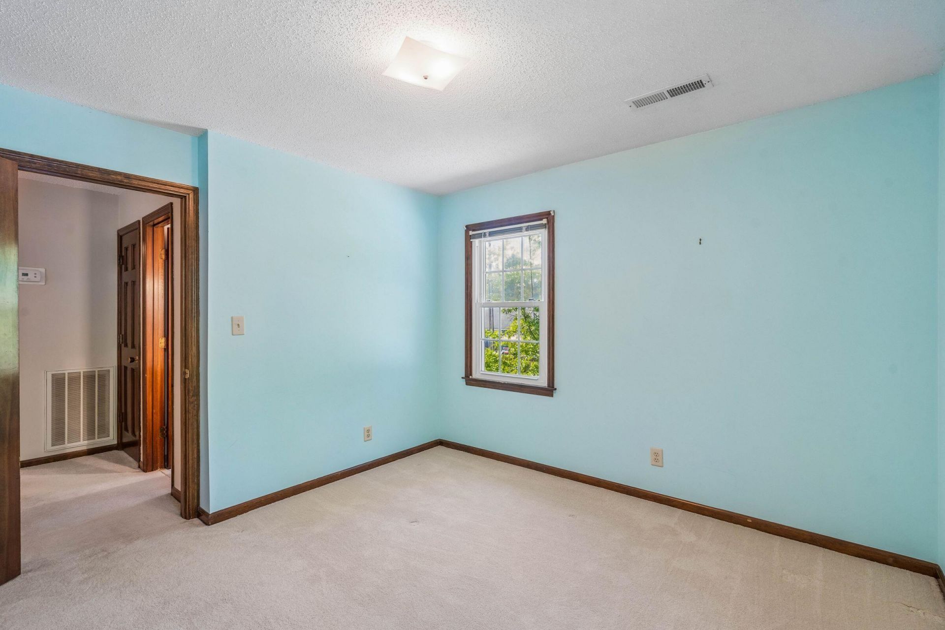 904 Stillwater Drive Photo 52