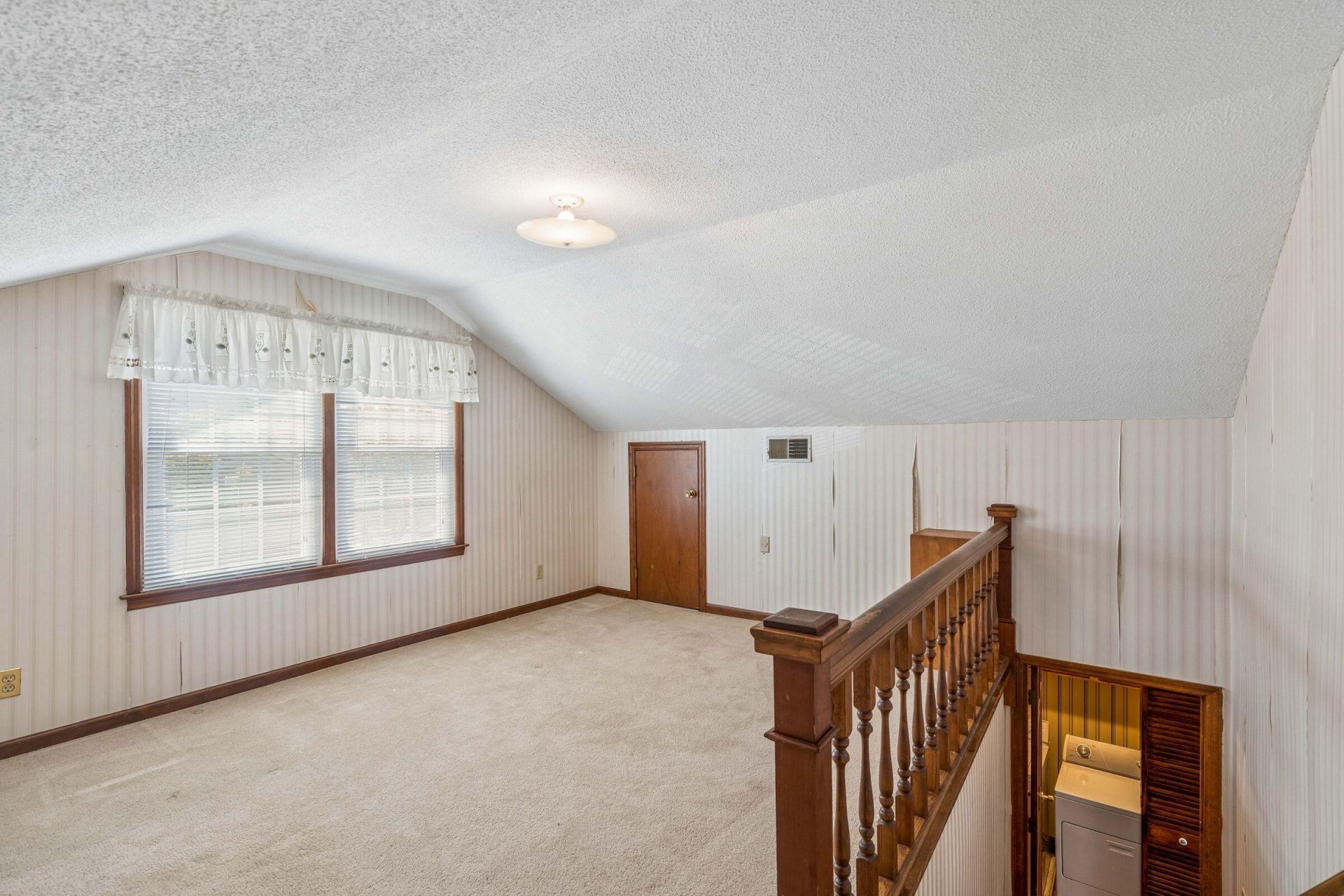 904 Stillwater Drive Photo 56