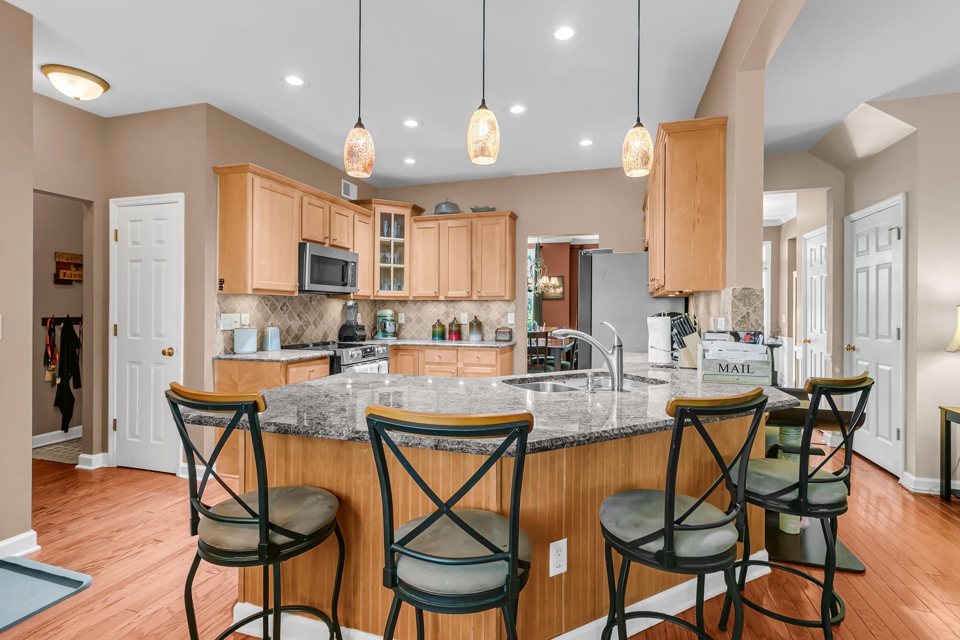 2113 Tall Grass Photo 17