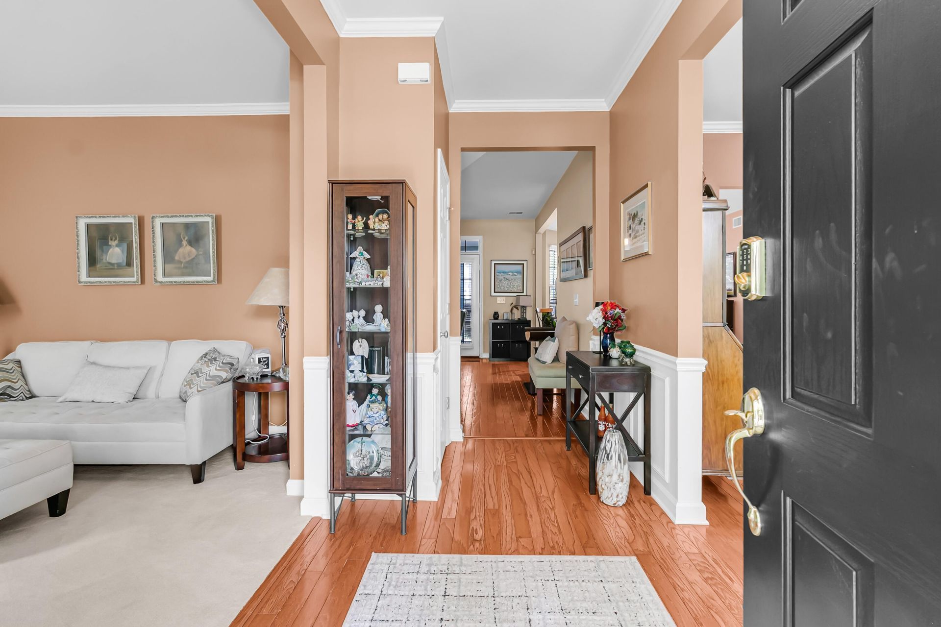 2113 Tall Grass Photo 5