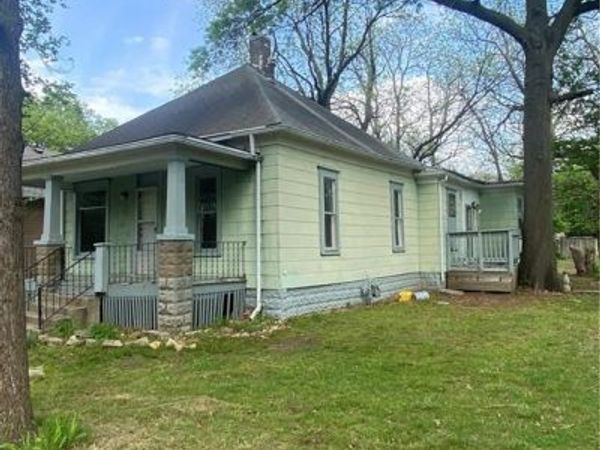 610 N Woodland Street, Pittsburg, KS 66762
