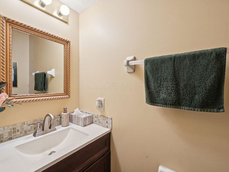 6841 Riverside Glen Court, Dublin, OH 43017 Photo 16