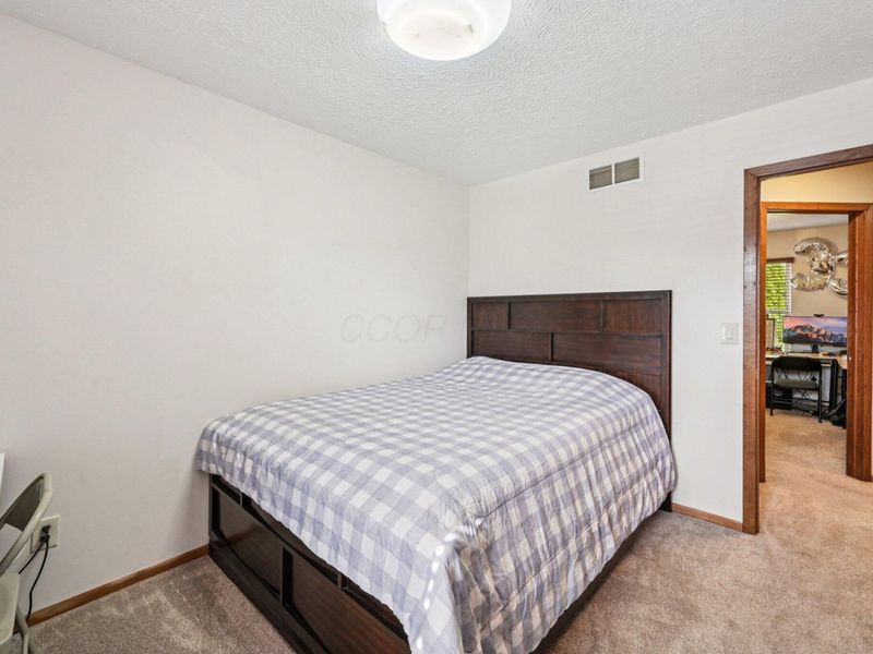 6841 Riverside Glen Court, Dublin, OH 43017 Photo 23