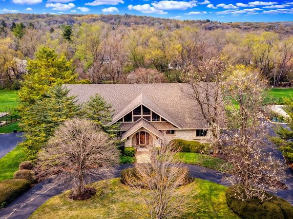 38W710 Bonnie Court , St. Charles, IL 60175