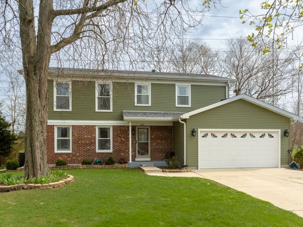 1201 N Scarlet Court , Addison, IL 60101