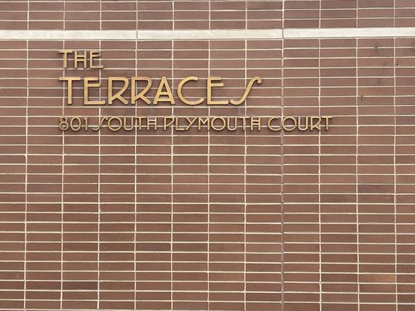 801 S Plymouth Court S, Chicago, IL 60605