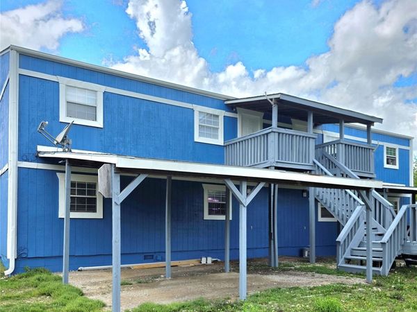 942 N Ross Avenue , Dewey, OK 74029