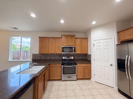 8532 Hawley Way, Elk Grove, CA 95624 Photo