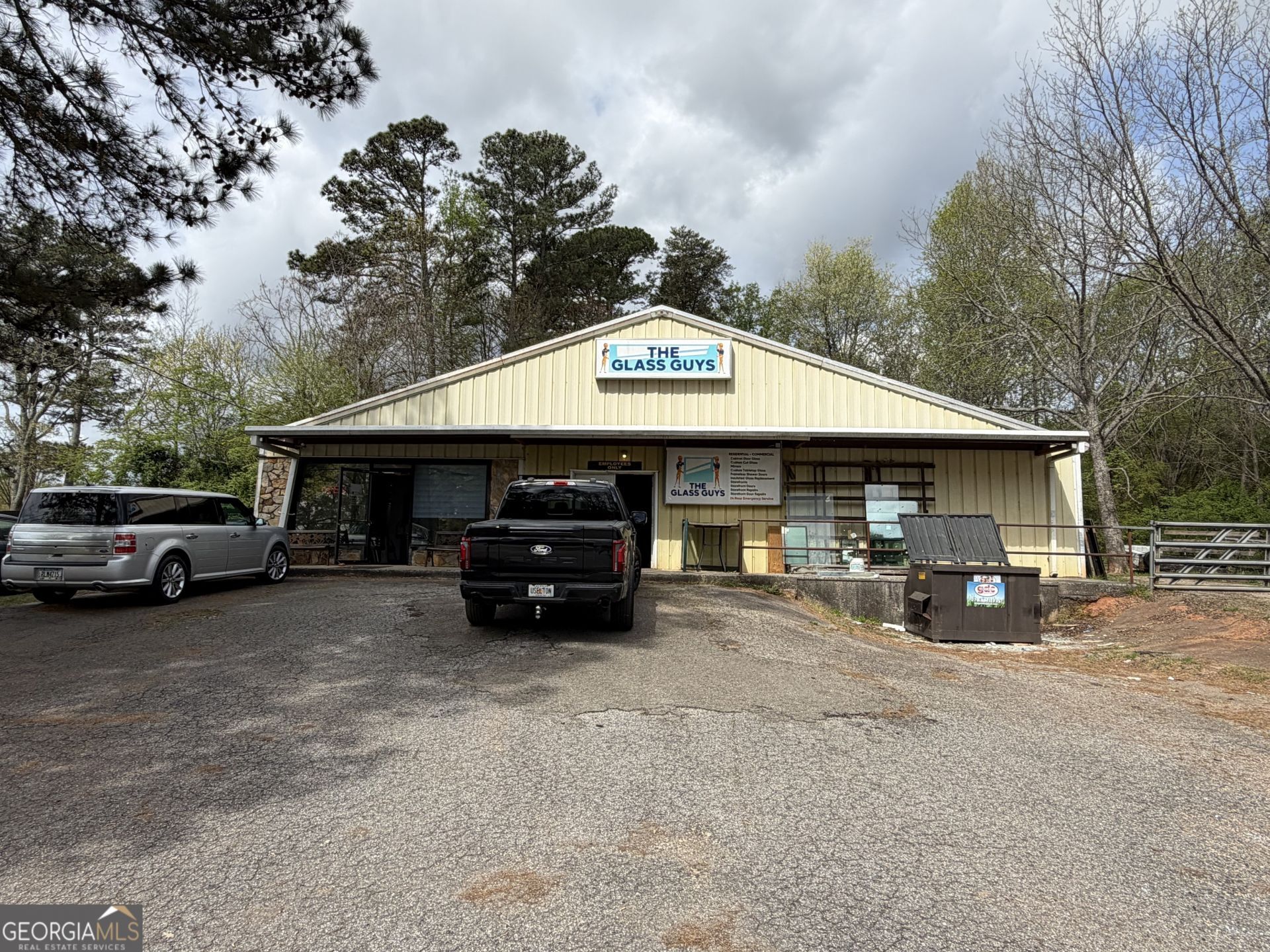 1555 Dahlonega Highway, Cumming, GA 30040 Main Photo