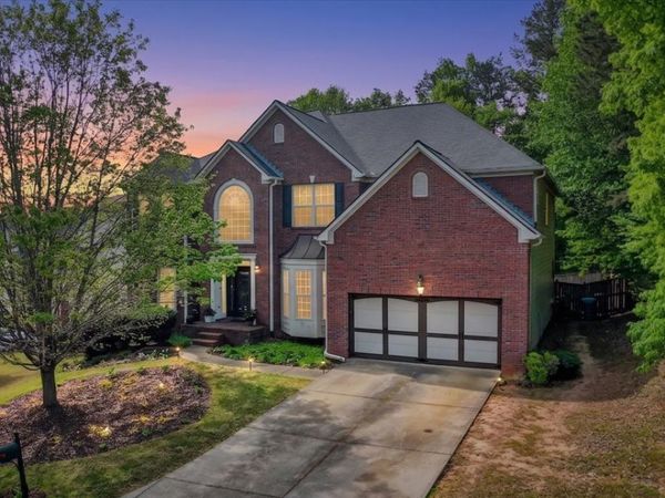 200 White Cloud Run, Canton, GA 30114