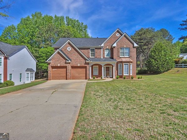 9815 Settlers Lane, Gainesville, GA 30506